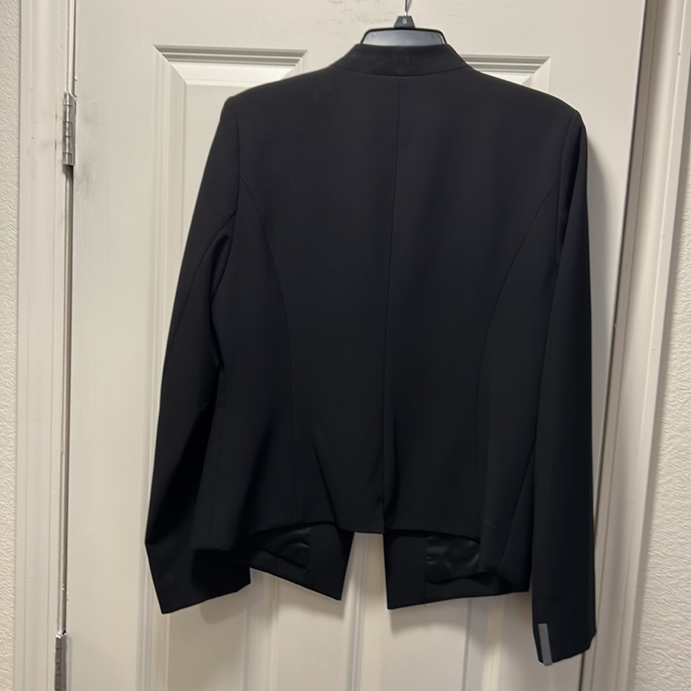 Woman Jacket - Picture 4 of 4